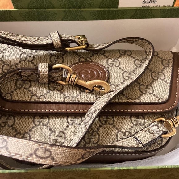 Classy 💎 Gucci Mini Soft Trunk - Picture 8 of 8